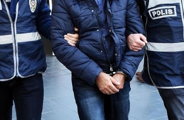 FETÖ’ye ağır darbe! 5’i aktif görevde 12 şüpheli için gözaltı kararı