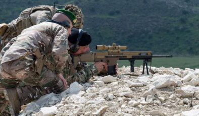 Fransa ve Güney Kıbrıs Rum Yönetimi, müşterek denizden kıyıya çıkarma tatbikatı yaptı