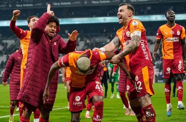 Galatasaray, Fenerbahçe ile arasındaki puan farkını 7’ye çıkardı