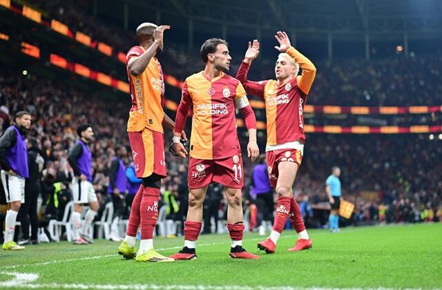 Galatasaray, RAMS Başakşehir karşısında şampiyonluk ateşini yaktı