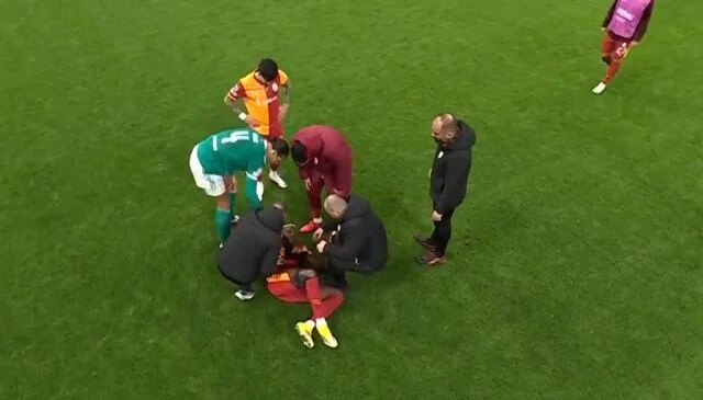 Galatasaray taraftarını maç sonunda korkutan görüntü