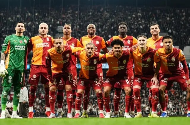 Galibiyetten sonra bir müjde daha: Galatasaray’da kalmak istediğini açıkladı