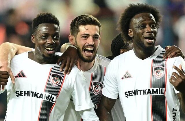 Gaziantep FK, Antalyaspor’a fena patladı