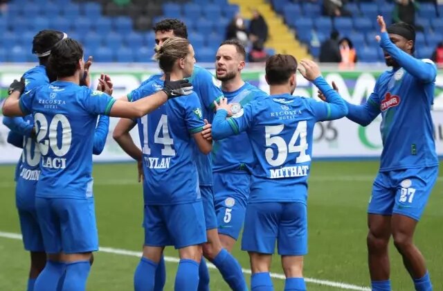 Gol de yemiyorlar, puan da kaybetmiyorlar! Rizespor’dan üst üste 3. galibiyet