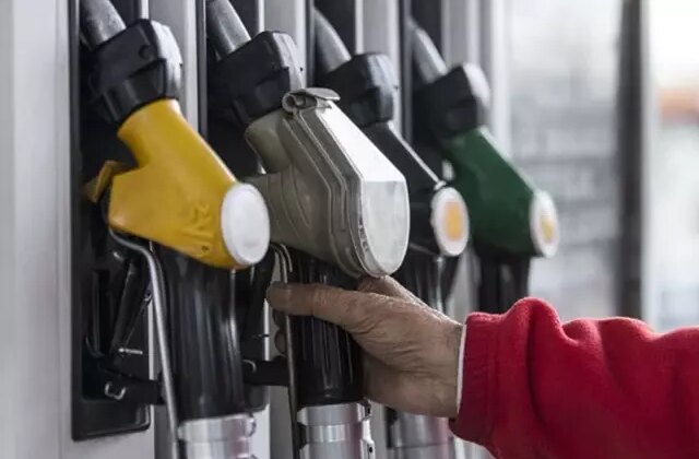 Gözler hükümette! Akaryakıta iptal edilen zammın 2 katı artış yolda