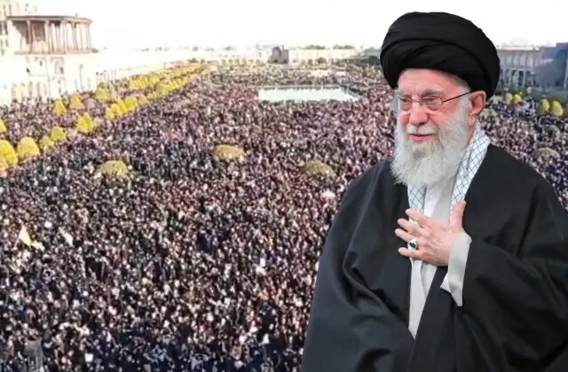 Hamaney’in ölümü sonrası İsfahan’da binlerce kişi sokağa indi