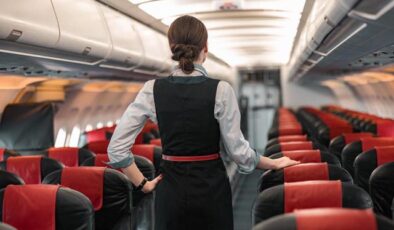 Havayolu şirketinden tartışmalı karar: Kilo alan hosteslere ceza