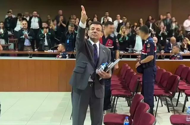 Yine gergin başladı! İBB davasının 3. gününde “el sallama” krizi