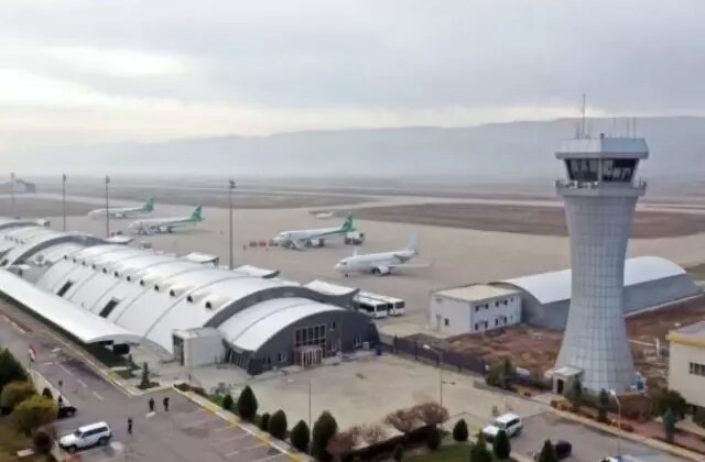 Irak Havayolları tüm uçuşlarını gelecek aya kadar askıya aldı