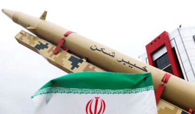 İran ABD’nin hamlesine meydan okudu: Füzelerimiz yok ederse şikayet etmeyin