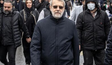 İran, Ali Laricani’nin hayatını kaybettiğini doğruladı