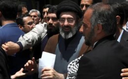 İran’da yeni dini lider Mücteba Hamaney oldu