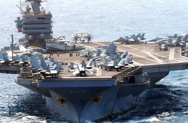 İran’dan Abraham Lincoln’e füze saldırısı