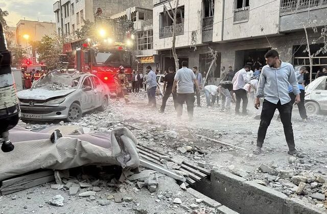 İran’dan art arda açıklamalar! Savaşta 2 büyük kayıpları var