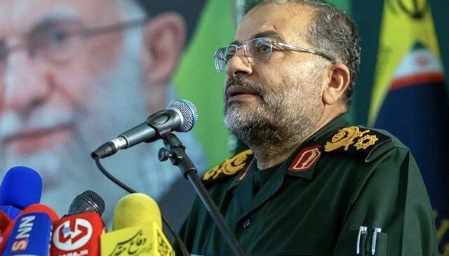 İran Devrim Muhafızları’nın üst düzey komutanı öldürüldü