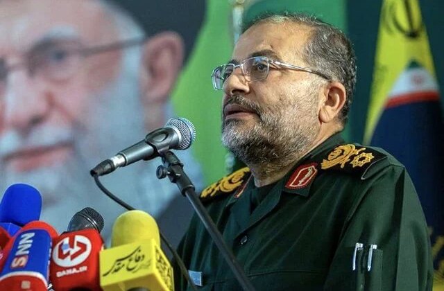 İran Devrim Muhafızları’nın üst düzey komutanı öldürüldü