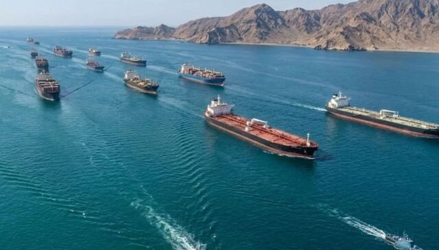 İran, Hürmüz Boğazı’ndan geçmenin ücretini belirledi