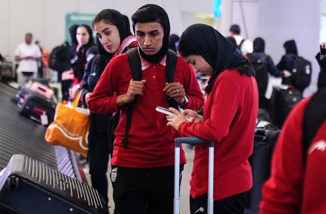 İran Kadın Milli Futbol Takımı İstanbul Havalimanı’na iniş yaptı