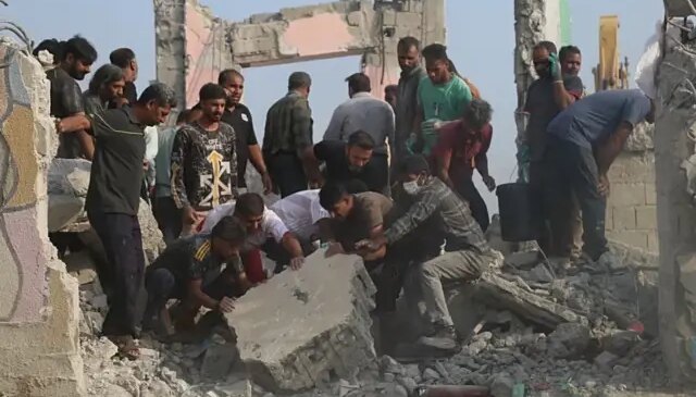 İran Kızılayı: ABD ve İsrail saldırılarında 6 binden fazla sivil bina zarar gördü