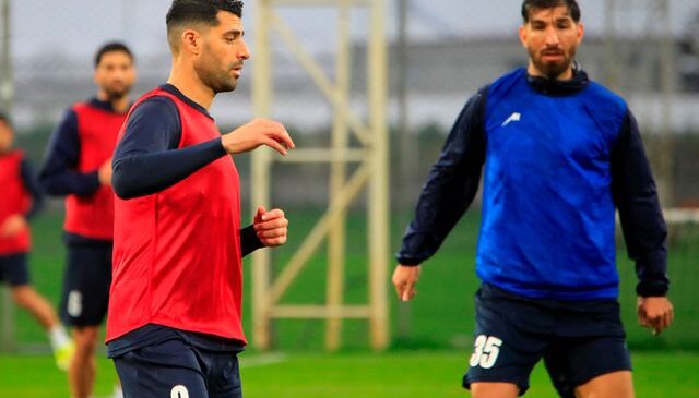 İran Milli Takımı kamp için Antalya’ya geldi