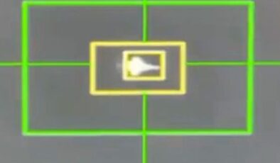 Hürmüz’e çakıldı! İran F-15 savaş uçağı düşürdü