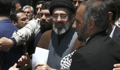 İran’dan ABD ile ateşkes görüşmeleri için ağır şartlar: Üslerin tamamı kapatılacak