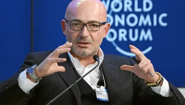 İş insanı Ferit Şahenk Dubai’de mahsur kaldı