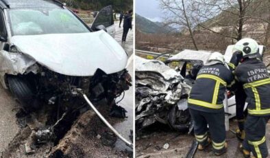 Isparta-Antalya kara yolunda feci kaza! 2 ölü, 4 yaralı