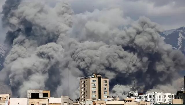 İsrail’in füze yağdırdığı Lübnan’da ölü sayısı 77’ye yükseldi