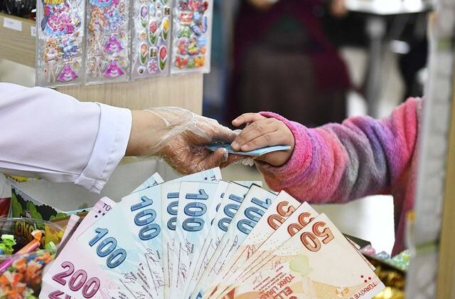 Öğrencilerin kartına her ay para yatacak! Vali Gül limiti açıkladı