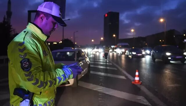 İstanbul trafiğini altüst edenlere sabah sürprizi