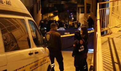 İzmir’de 2 çocuğunun annesi eski eşini öldürüp, intihar etti