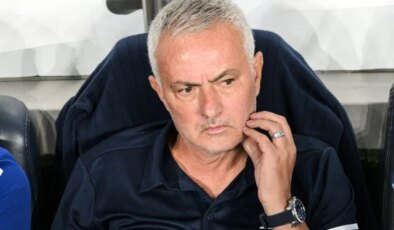 Jose Mourinho transferde Galatasaray ile rakip oldu