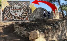 Kazı ekibi şaştı kaldı! 1500 yıllık mozaikteki mesaj herkesi hayrete düşürdü