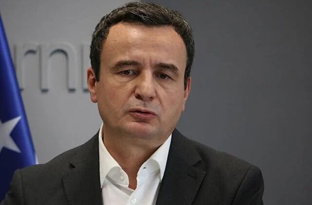 Kosova Başbakanı Türkiye maçı öncesi coştu! Çuvalla para verecek