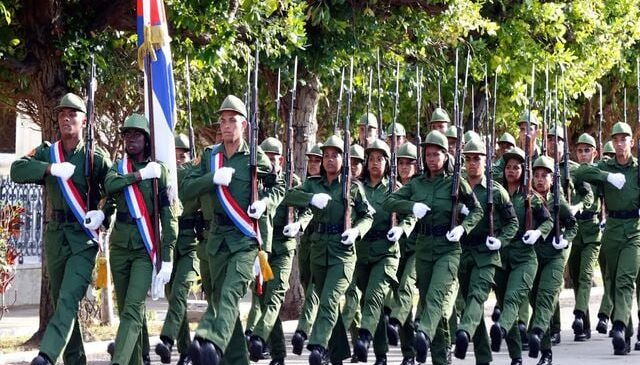 Küba: ABD saldırısına karşı askeri hazırlık yapıyoruz