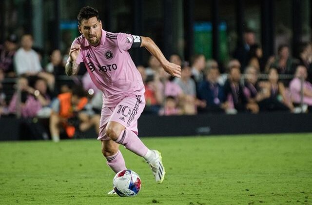 Lionel Messi 900. golünü attığı maçta kabusu yaşadı