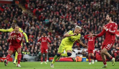 Liverpool, Galatasaray maçı öncesi son dakikada yıkıldı