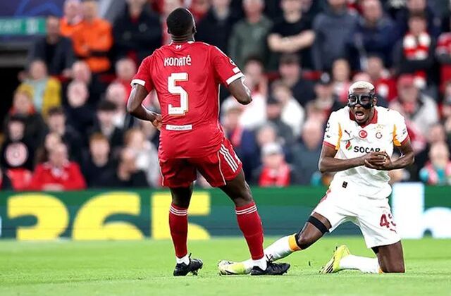 Liverpool maçında kolu kırılan Victor Osimhen ameliyata alındı