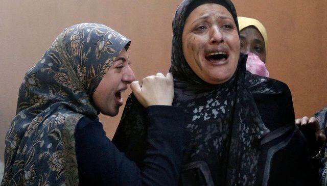 Lübnan’da hayatını kaybedenlerin sayısı 1024’e yükseldi