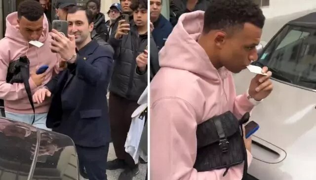 Mabappe, fotoğraf çektirmek isteyen hayranını bin pişman etti