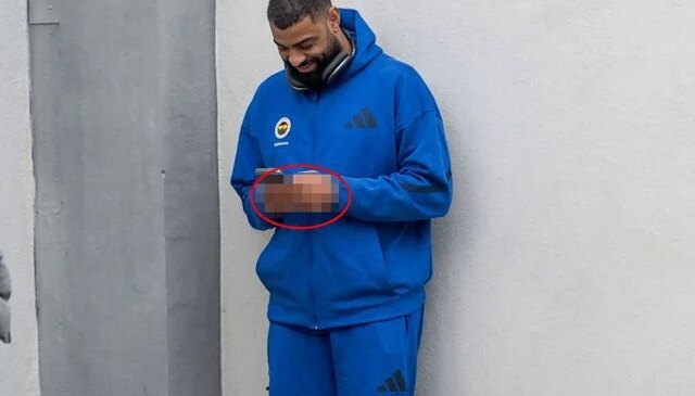 Maç öncesi sigara içmesinin bedeli ağır oldu! Fenerbahçe’den resmi açıklama