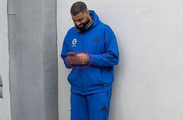 Maç öncesi sigara içmesinin bedeli ağır oldu! Fenerbahçe’den resmi açıklama