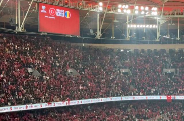 Maç sonunda tüyleri diken diken eden anlar