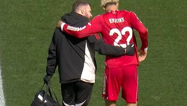 Maça başlar başlamaz kabusu yaşadı! Liverpool’a Ekitike şoku