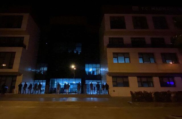 CHP’li Marmaris Belediyesi’ne gece yarısı operasyon