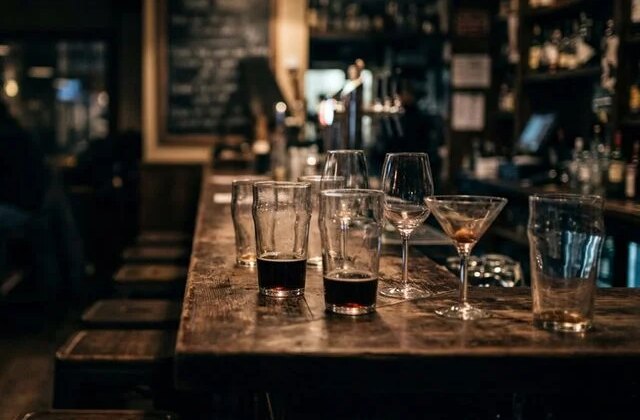 Meclis’e sunuldu, alkol yasağı genişletiliyor