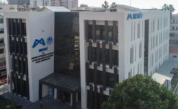 Mersin Büyükşehir Belediyesi’ne operasyon! Çok sayıda gözaltı var