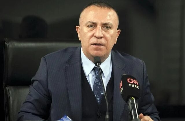 MHP’de İzzet Ulvi Yönter depremi! Genel Başkan Yardımcılığını bıraktı