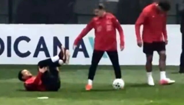 Milli Takım kampına damga vuran görüntü